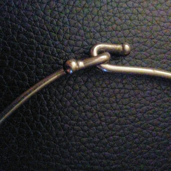 Vintage. 70s Wire Enamel Choker - Picture 4 of 4